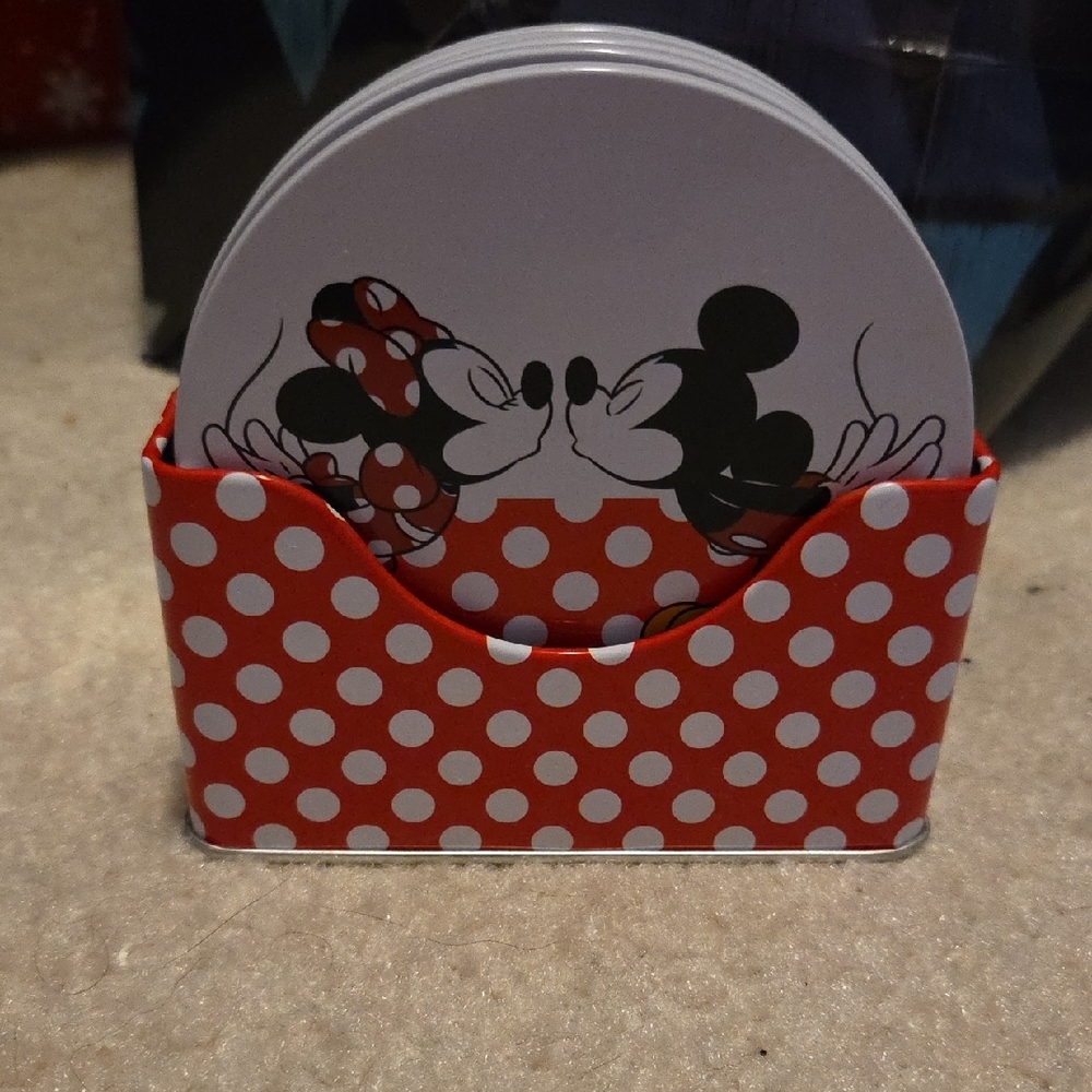 Disney Mickey and Friends Mickey & Minnie Red and White Polka Dot Coaster Set